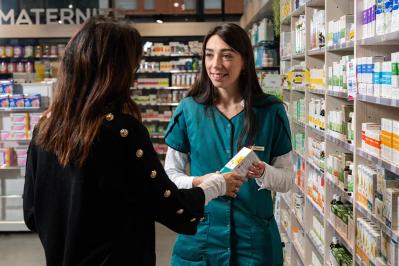 Vous êtes pharmacien(ne) ou préparateur(trice) en pharmacie diplômé(e)